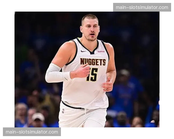 约基奇场均三双数据展现全面性 掘金核心球员带队能力再获认可